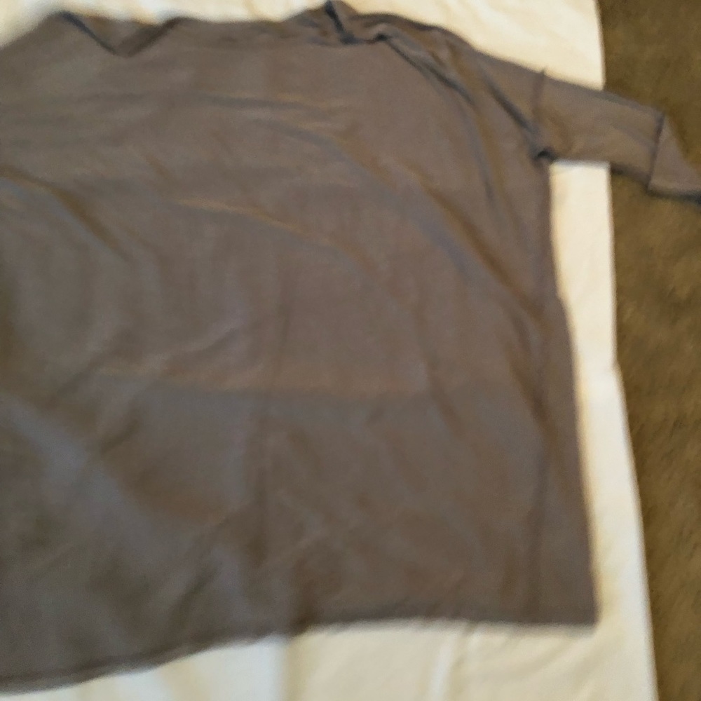 Grey Piko top